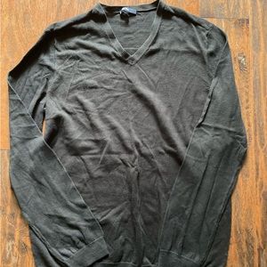 Black Gap v-neck sweater- medium